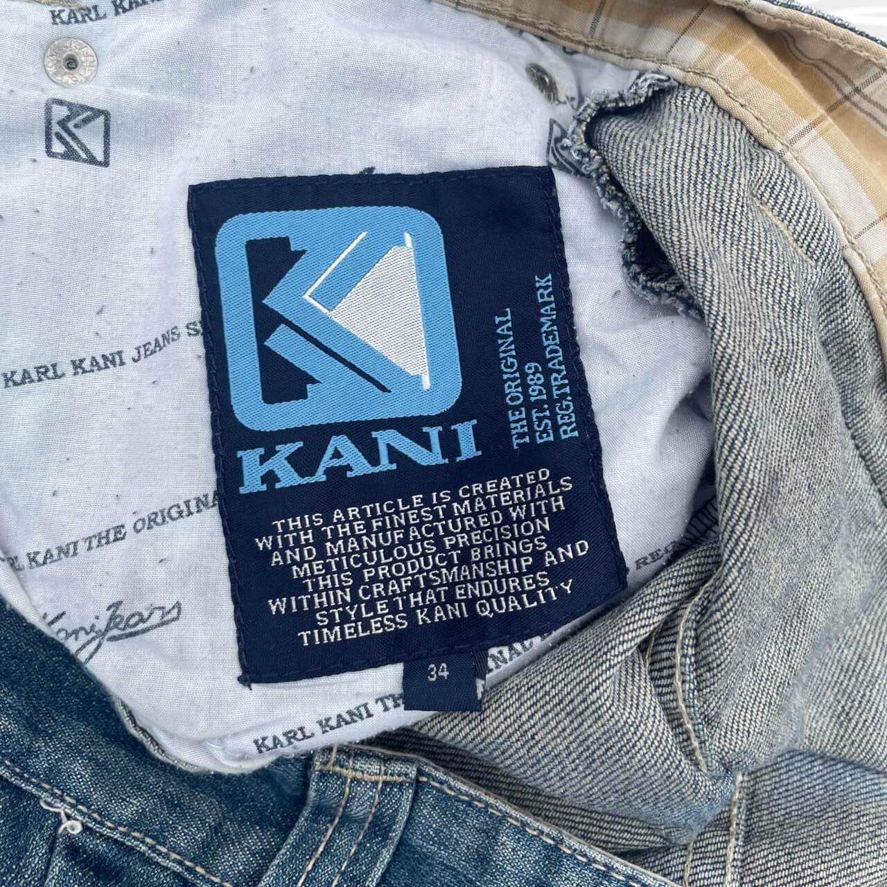 Karl Kani Short