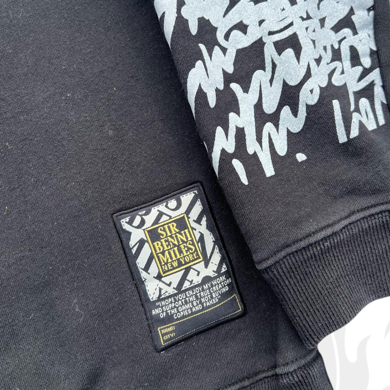 Sir Benny Miles Crewneck